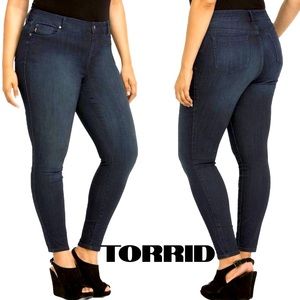 TORRID Premium Stretch Skinny Jeans- Dark Wash
